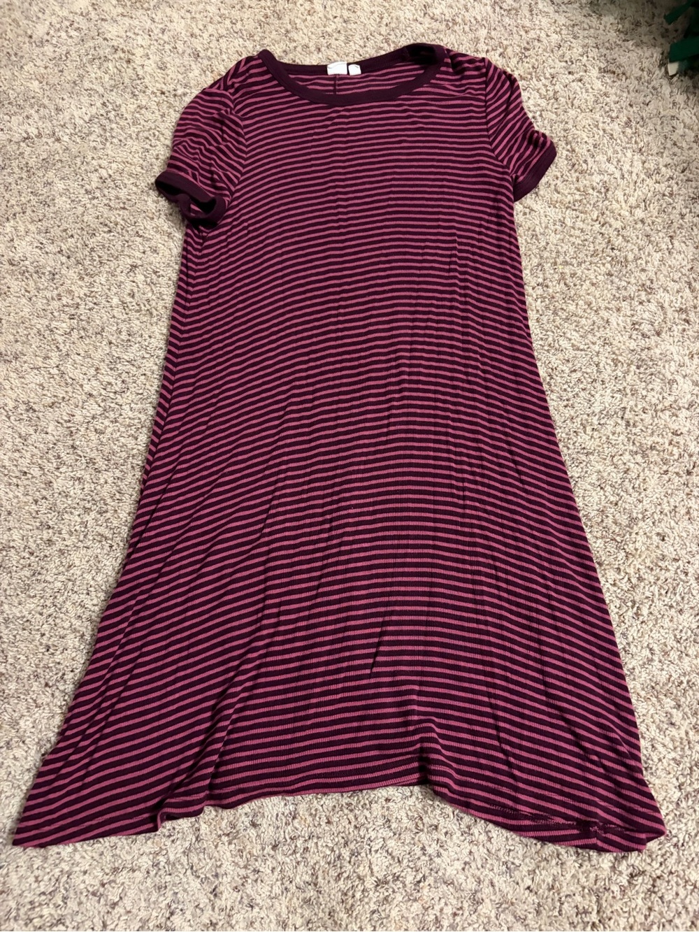 GAP Striped Short-Sleeve A-Line Dress in Burgundy and Pink